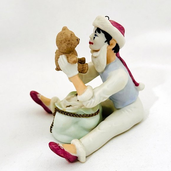 Limited Edition 1987 Hallmark Porcelain Ornament Hand Painted - Picture 7 of 11